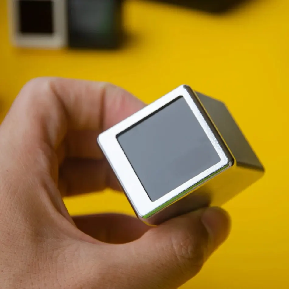 Biurkowa stacja pogodowa WiFi z ekranem IPS